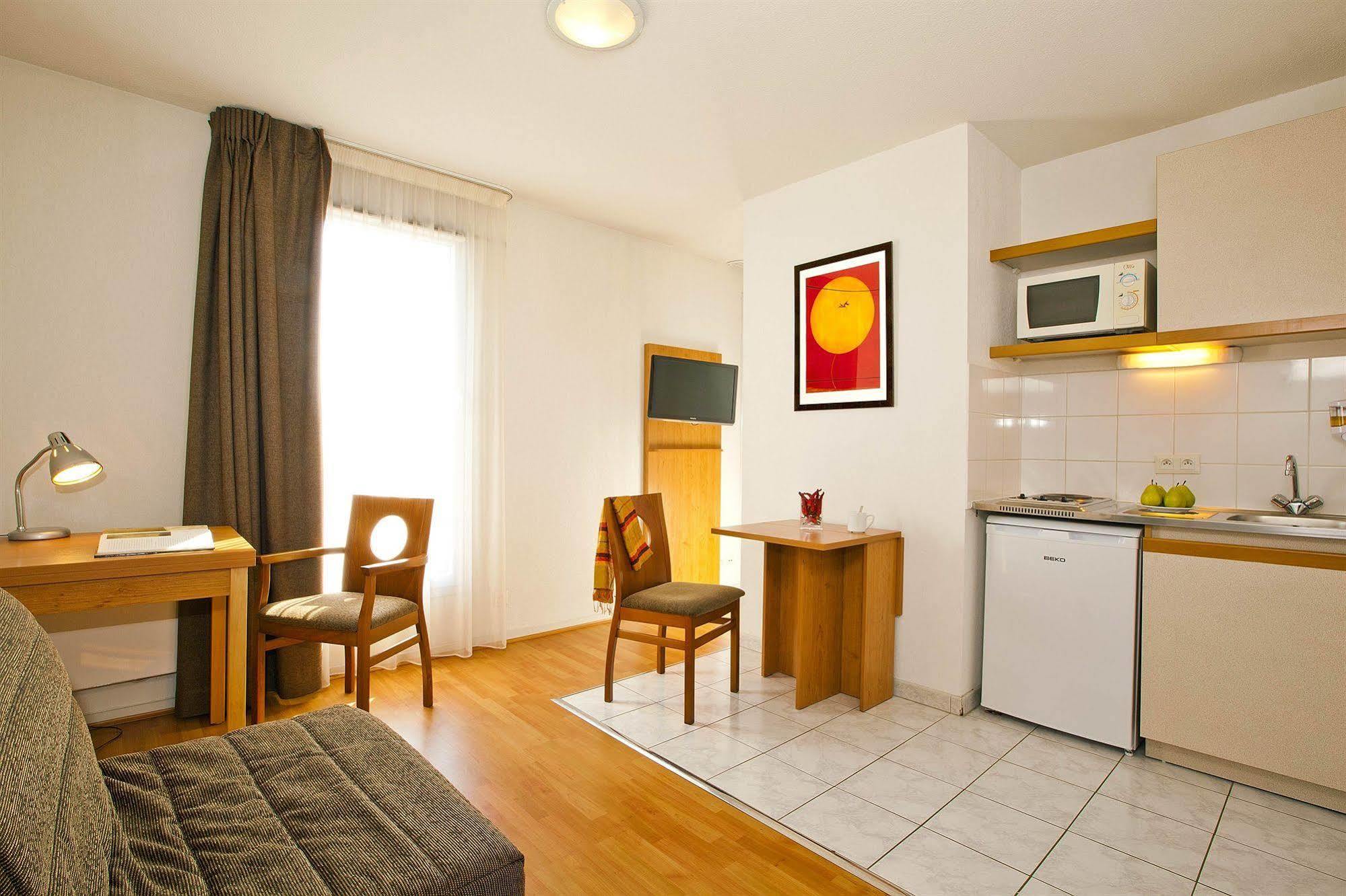 Aparthotel Sejours & Affaires Nantes La Beaujoire Exterior foto